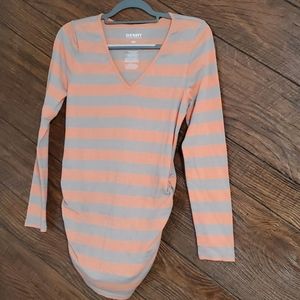 Old Navy Long sleeve Maternity size large